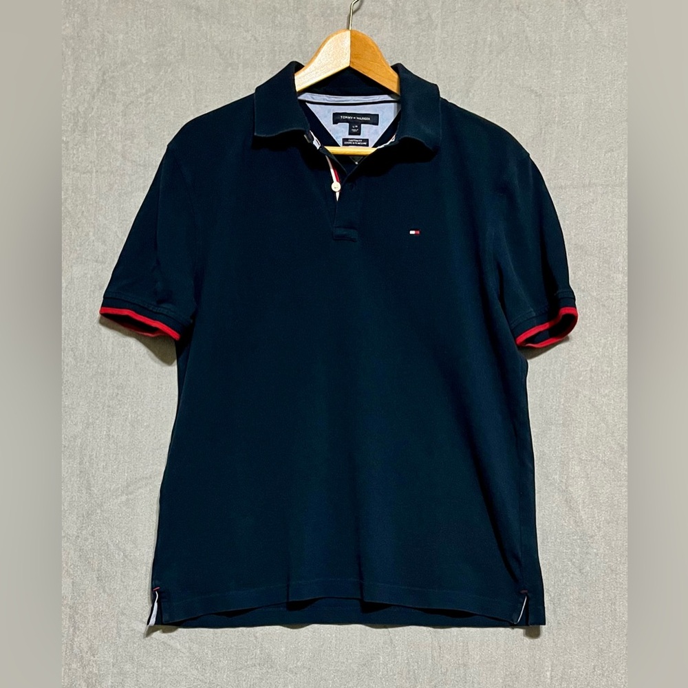 Tommy Hilfiger Men's Dark Blue Polo‎ with Red Trim